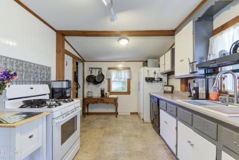 91 Forest Street Gloversville NY 12078