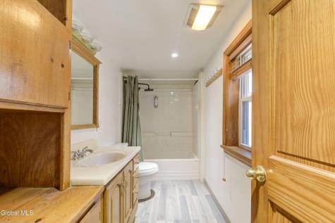 91 Forest Street Gloversville NY 12078