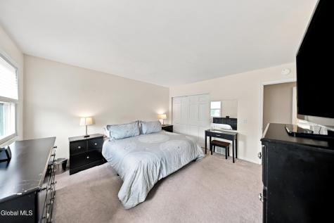 4 Marble Road East Greenbush NY 12061
