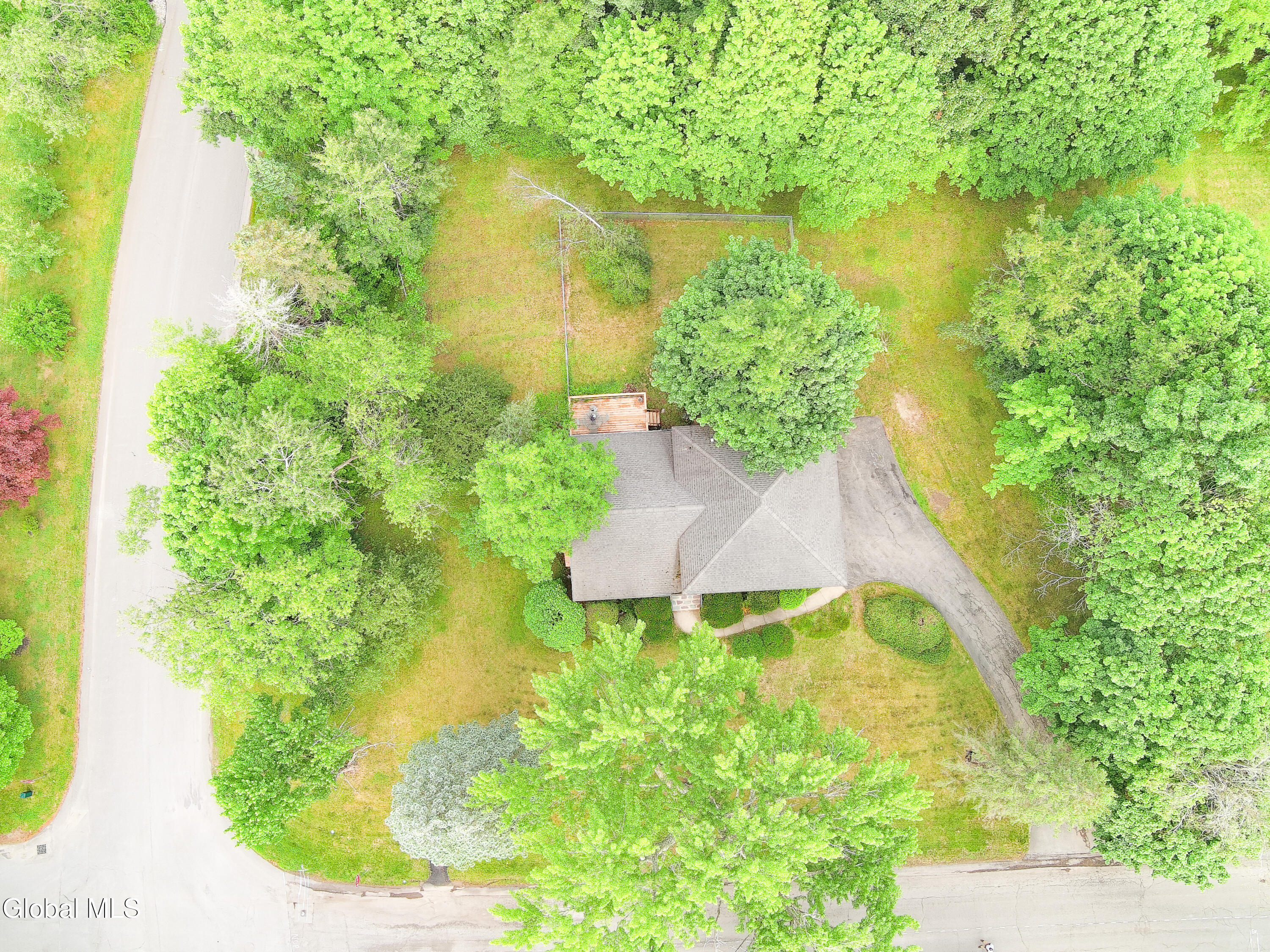 1278 Hawthorn Road Schenectady NY 12309
