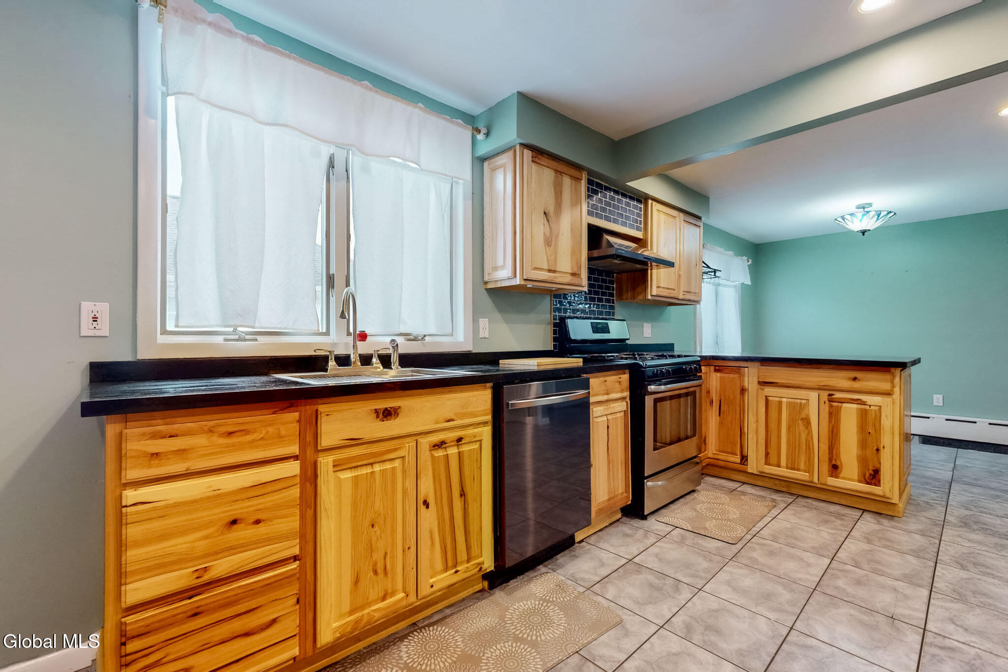 142 Osborne Road Albany NY 12205