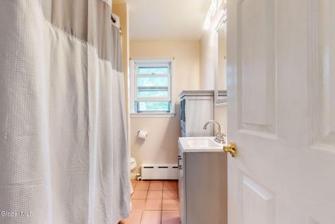 142 Osborne Road Albany NY 12205