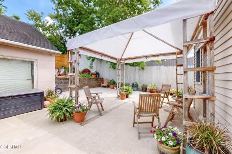 142 Osborne Road Albany NY 12205