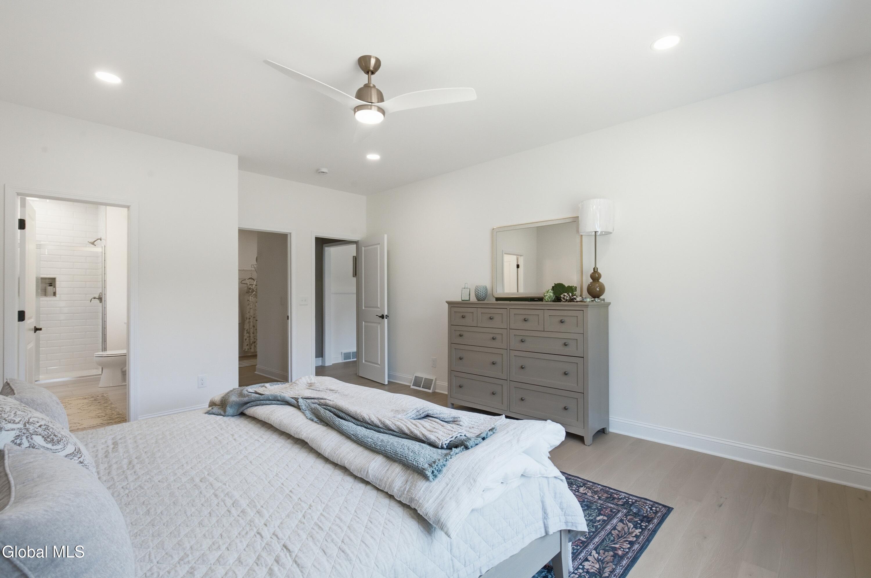 3 Wyatt's Way Clifton Park NY 12065