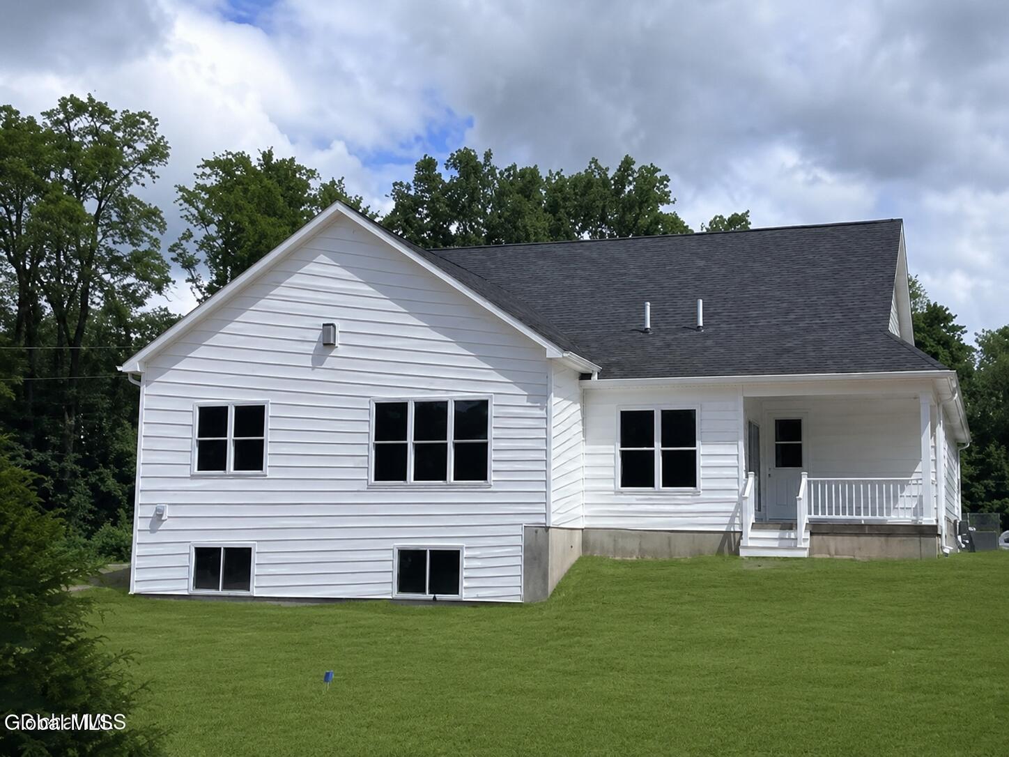 3 Wyatt's Way Clifton Park NY 12065