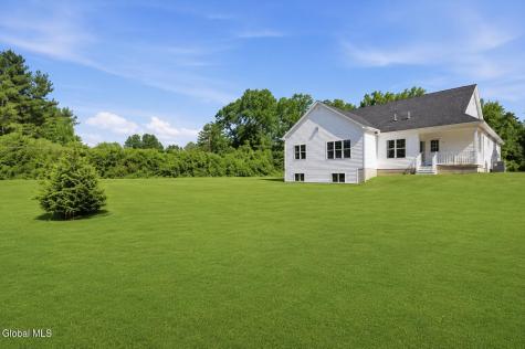 3 Wyatt's Way Clifton Park NY 12065