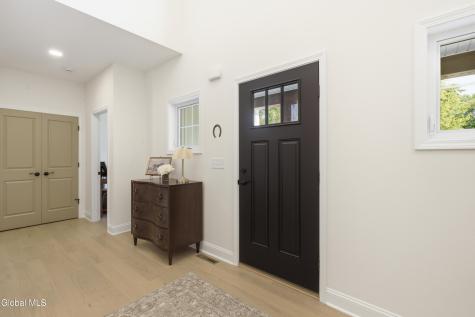 3 Wyatt's Way Clifton Park NY 12065