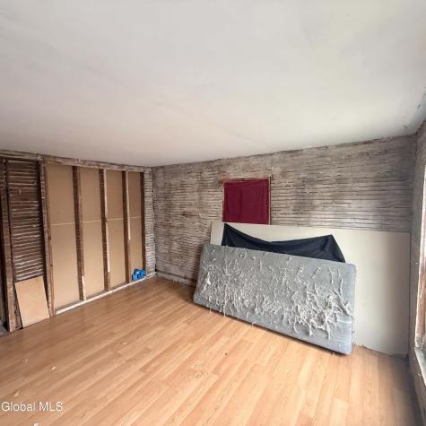 18 Walnut Street Gloversville NY 12078