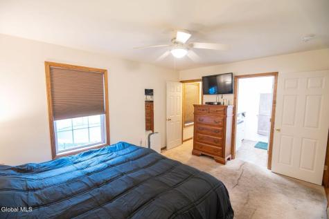 5 Charlton Lane Queensbury NY 12804