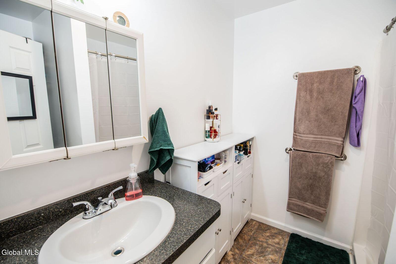 5 Charlton Lane Queensbury NY 12804