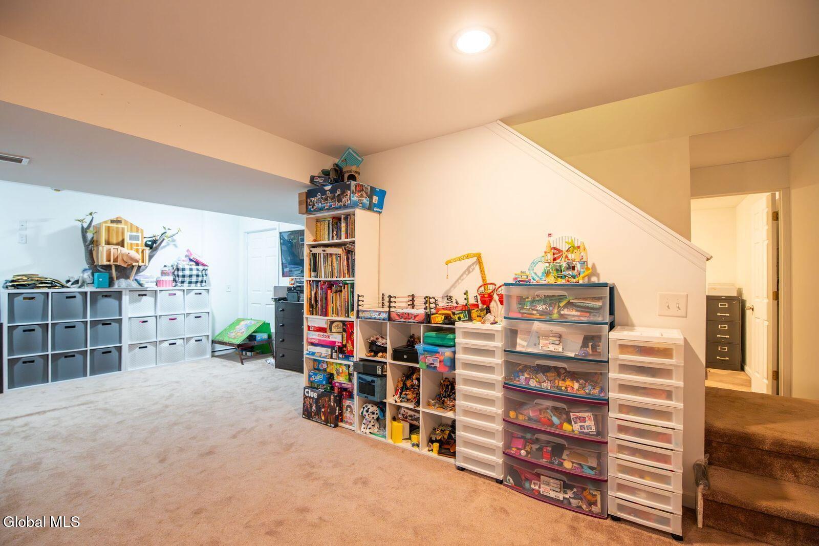 5 Charlton Lane Queensbury NY 12804