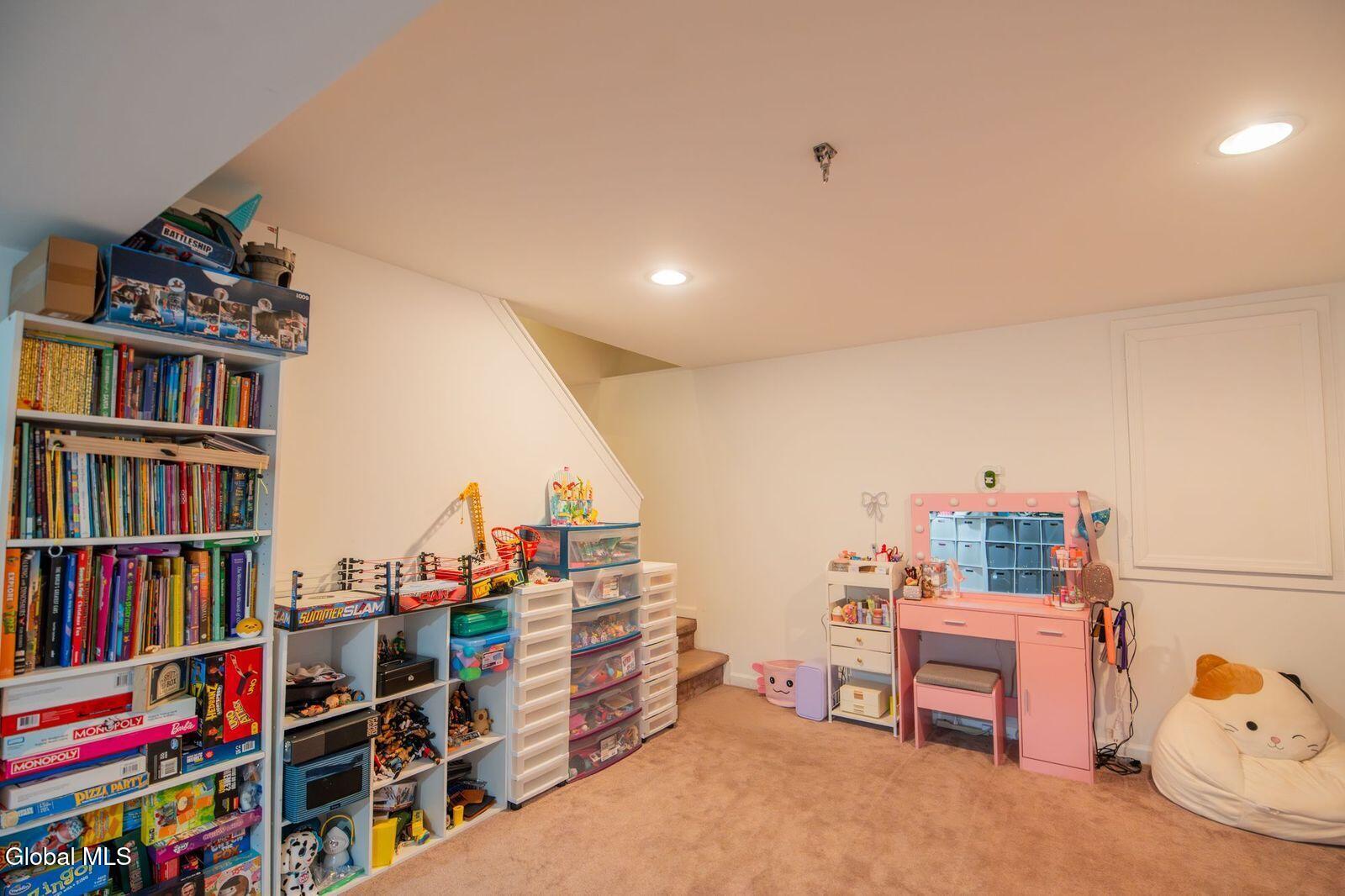 5 Charlton Lane Queensbury NY 12804