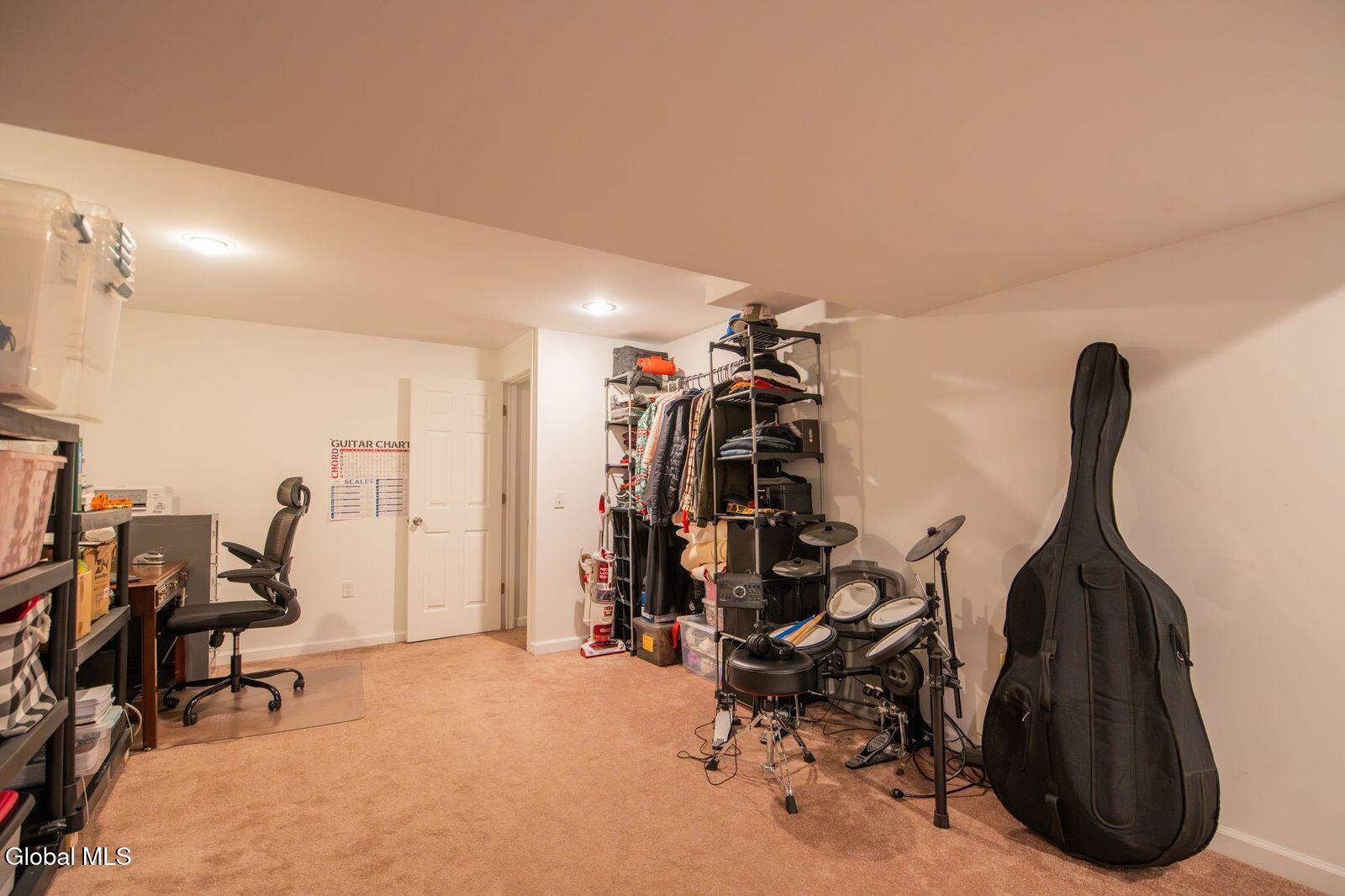 5 Charlton Lane Queensbury NY 12804