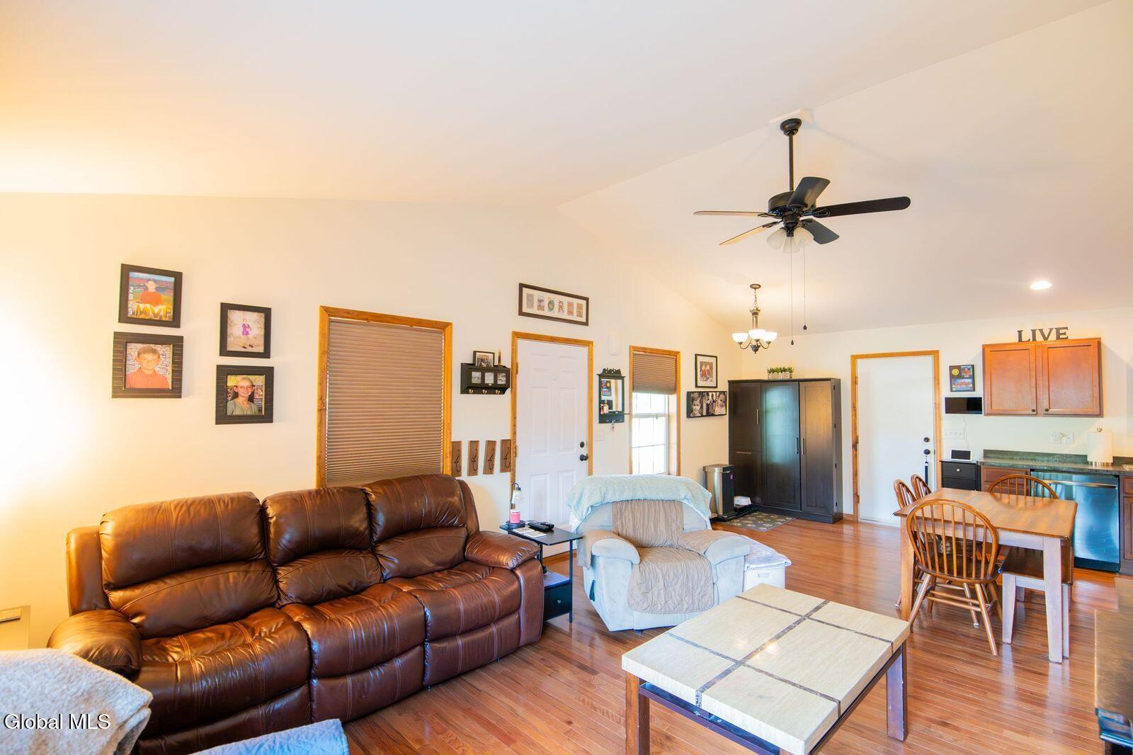5 Charlton Lane Queensbury NY 12804