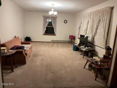 90 Tomhannock Road Valley Falls NY 12185