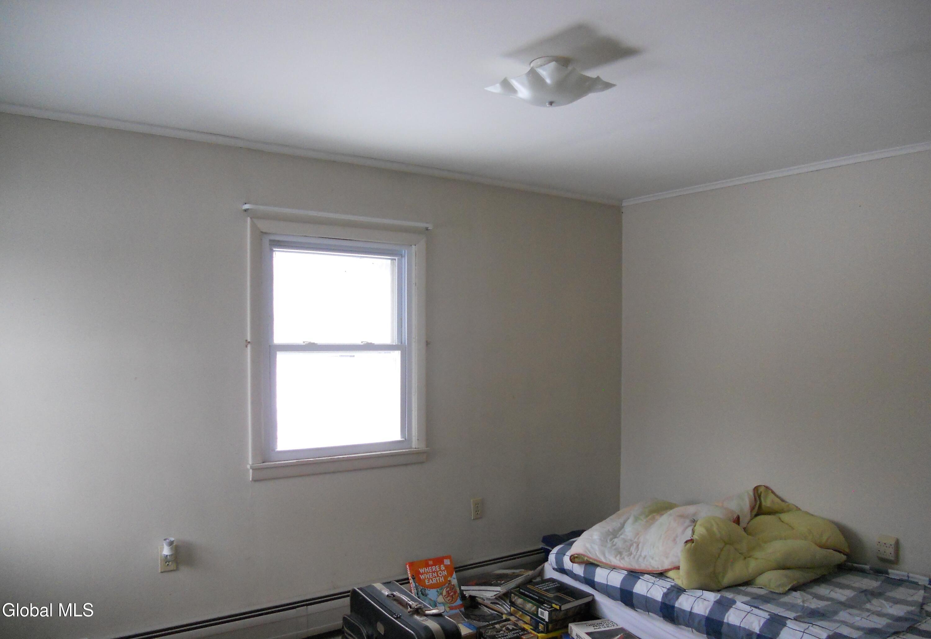 90 Tomhannock Road Valley Falls NY 12185