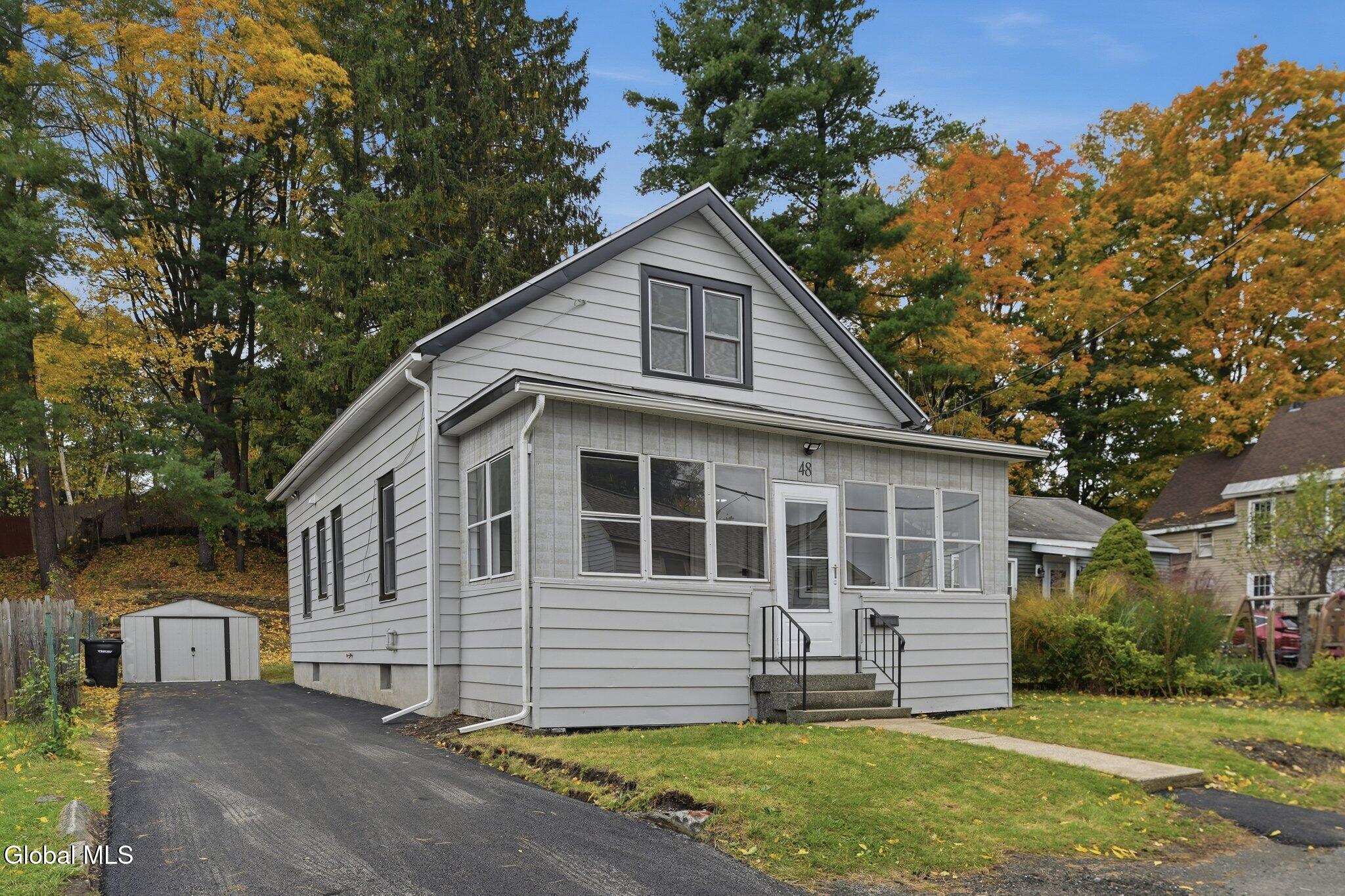 48 Brookview Avenue Troy NY 12180