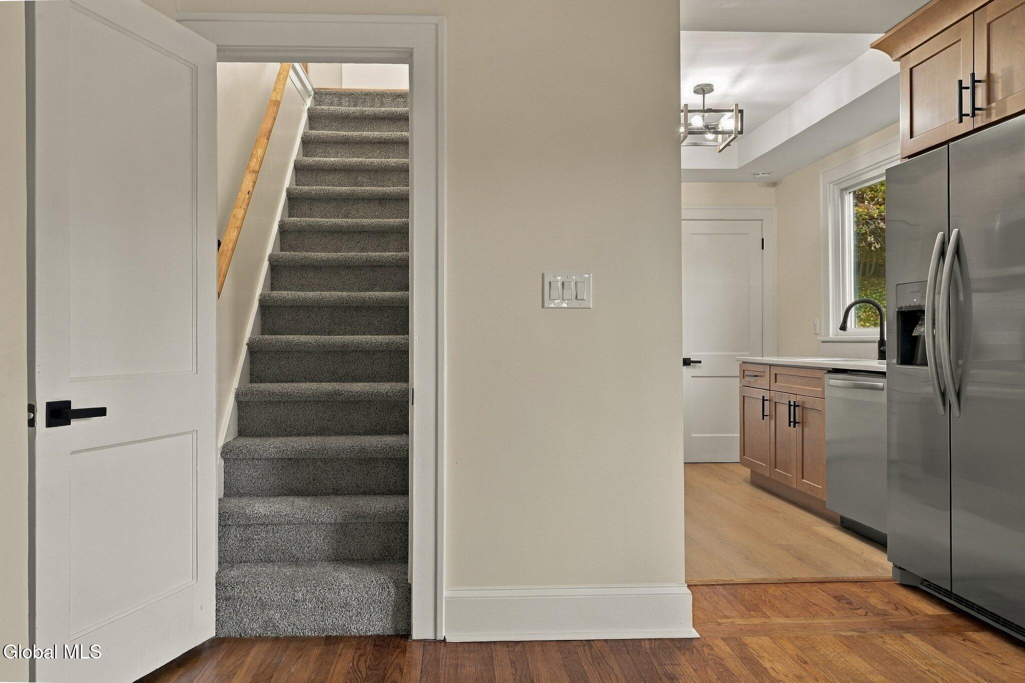 48 Brookview Avenue Troy NY 12180