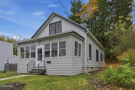 48 Brookview Avenue Troy NY 12180