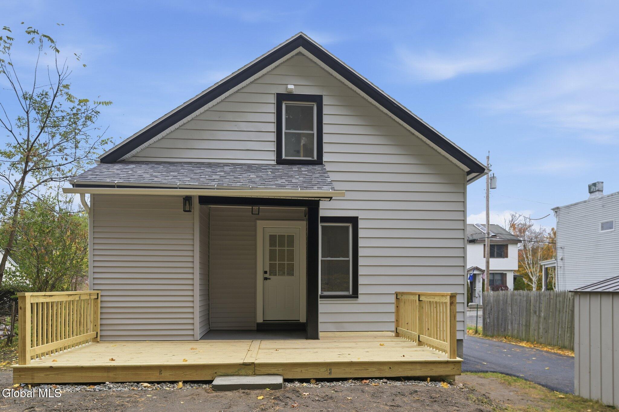 48 Brookview Avenue Troy NY 12180