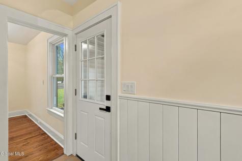 48 Brookview Avenue Troy NY 12180