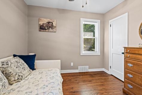 17 Wilmarth Street Scotia NY 12302