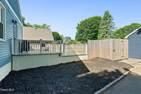 17 Wilmarth Street Scotia NY 12302