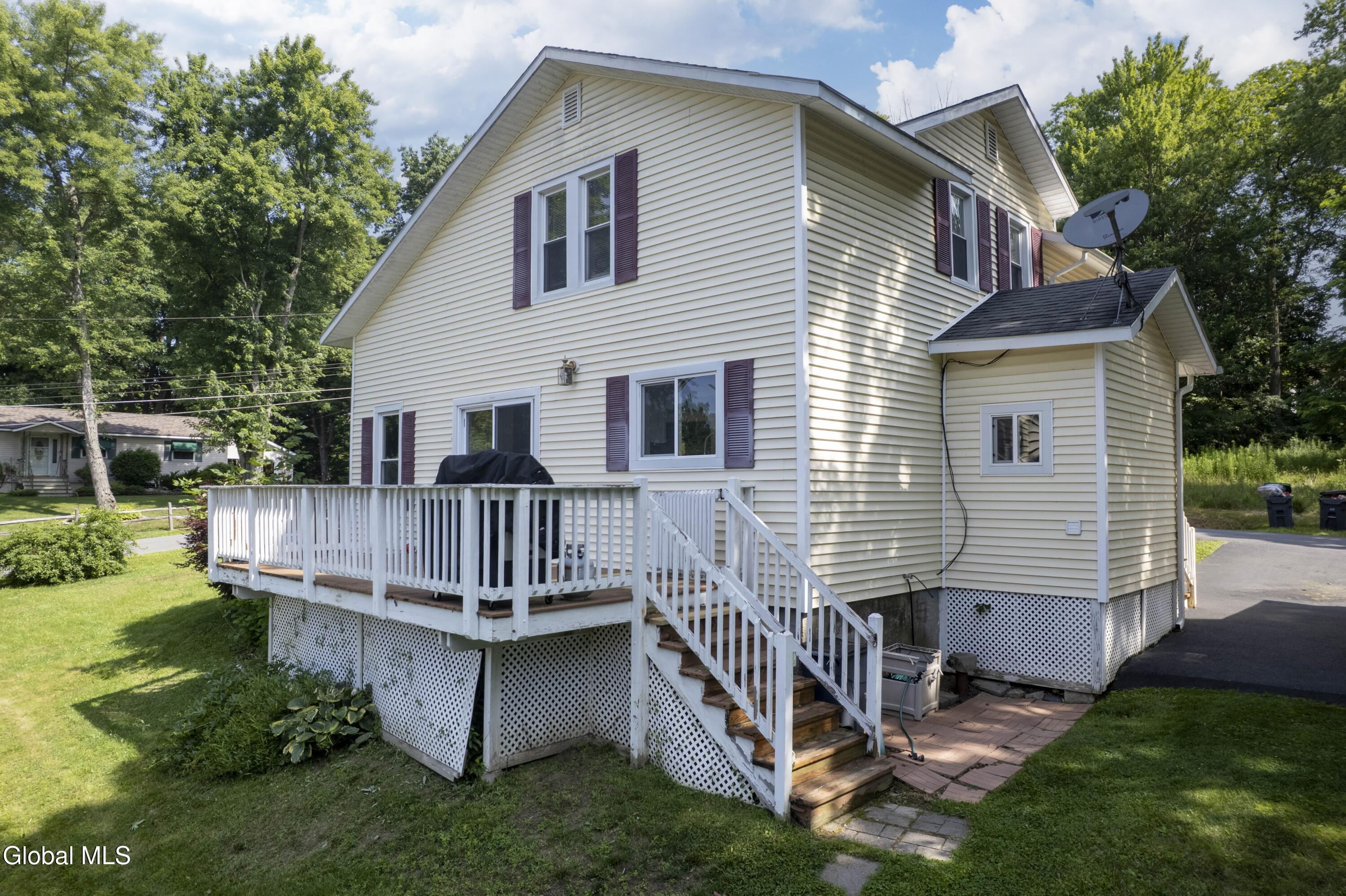 22 Highland Avenue Fort Johnson NY 12070