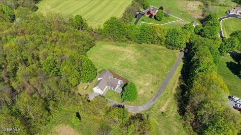 9 Sweet Road Stillwater NY 12170