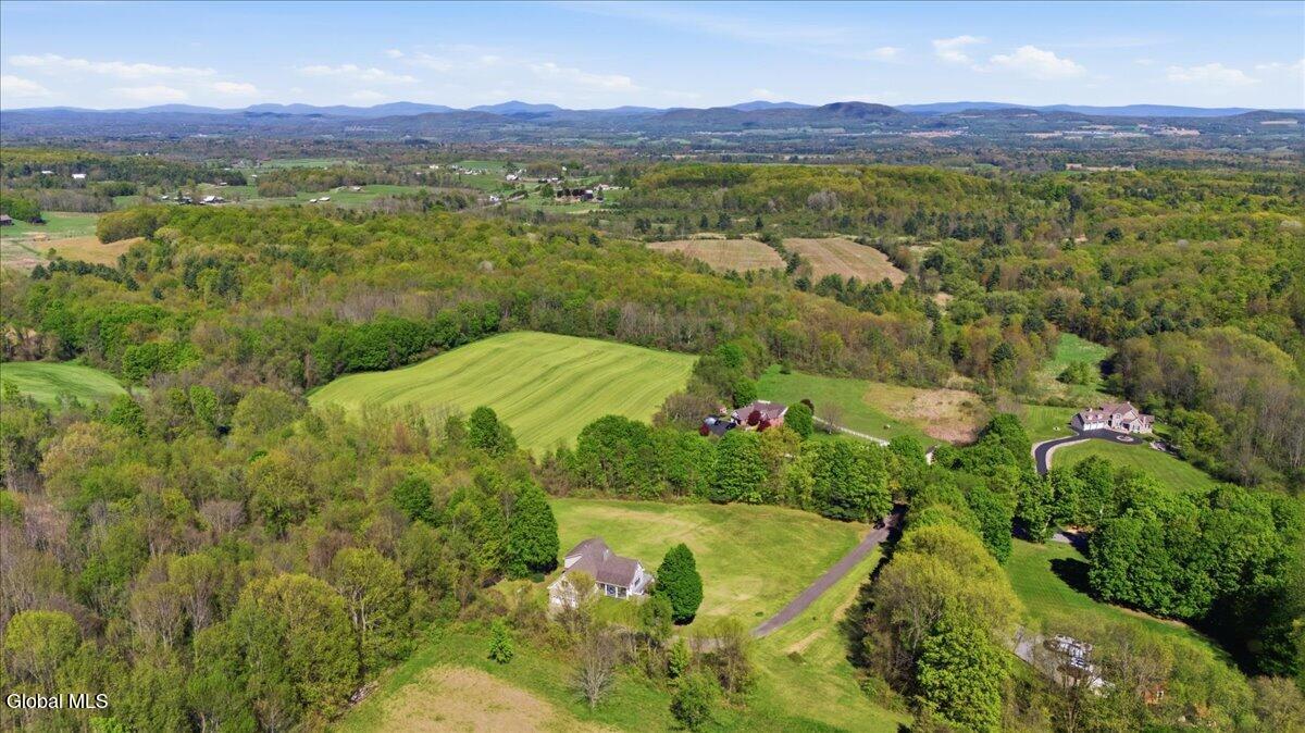 9 Sweet Road Stillwater NY 12170