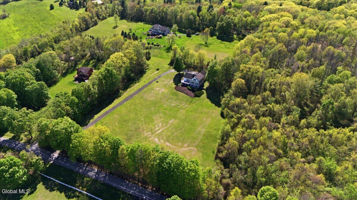 9 Sweet Road Stillwater NY 12170