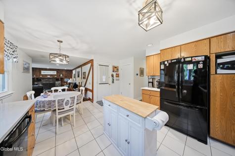 4008 Luigi Court Schenectady NY 12303