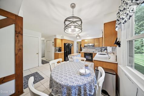 4008 Luigi Court Schenectady NY 12303