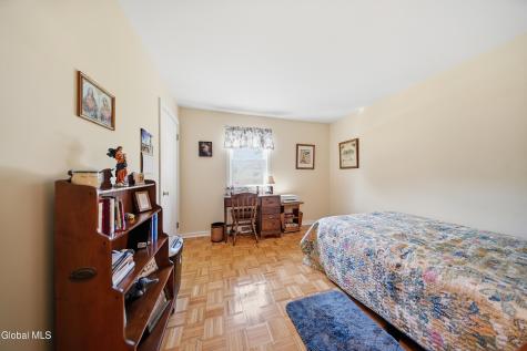 4008 Luigi Court Schenectady NY 12303