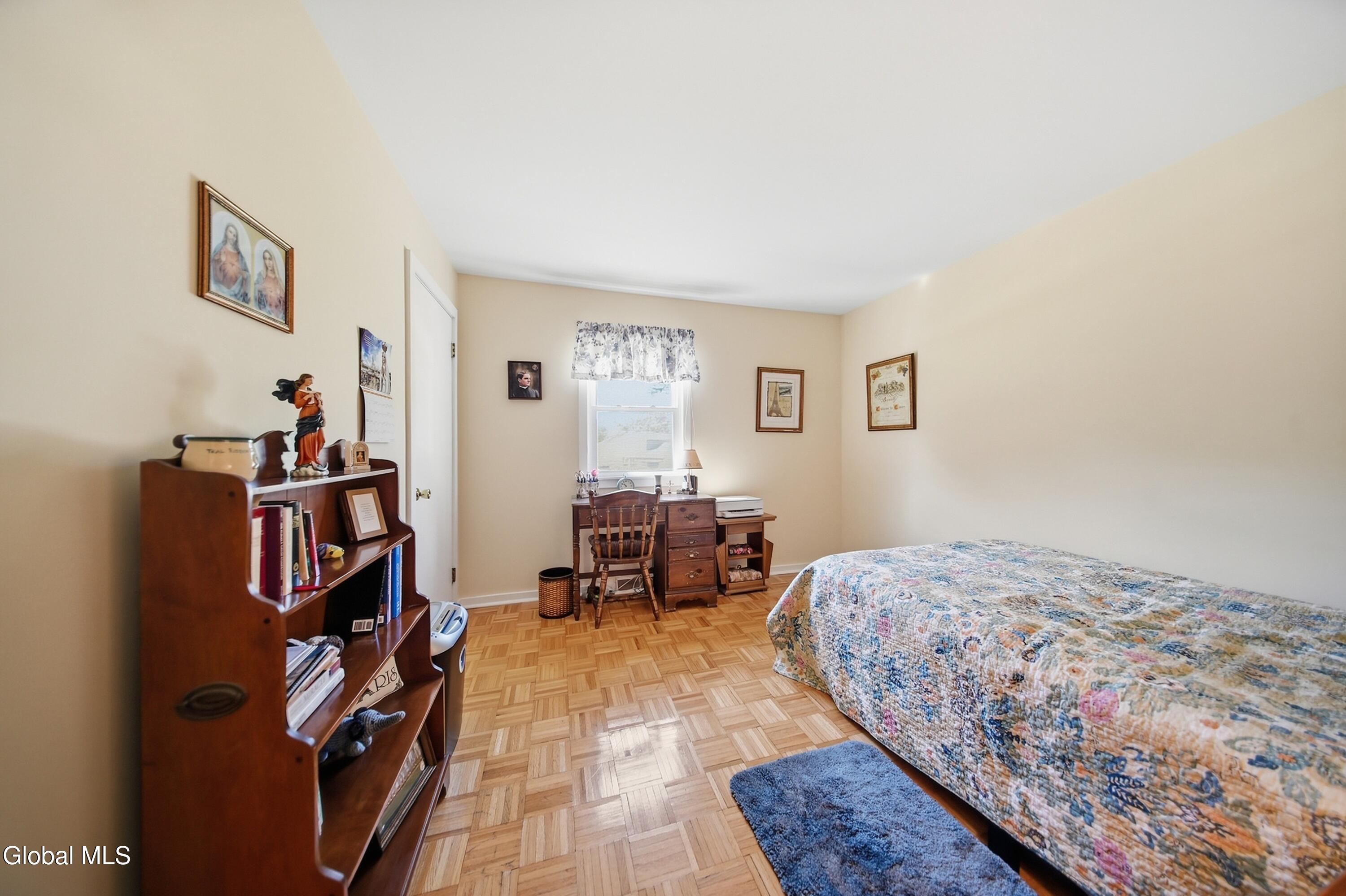 4008 Luigi Court Schenectady NY 12303