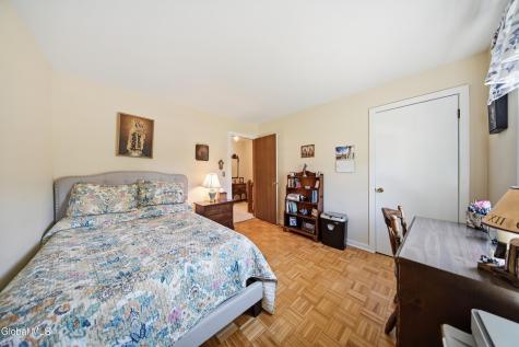 4008 Luigi Court Schenectady NY 12303