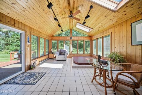 4008 Luigi Court Schenectady NY 12303