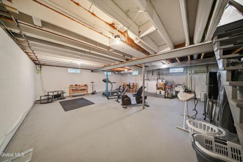 4008 Luigi Court Schenectady NY 12303