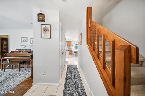 4008 Luigi Court Schenectady NY 12303