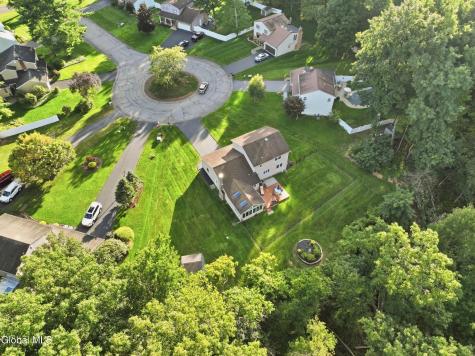 4008 Luigi Court Schenectady NY 12303