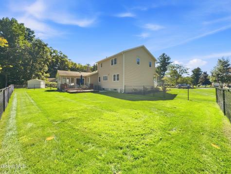 4008 Luigi Court Schenectady NY 12303