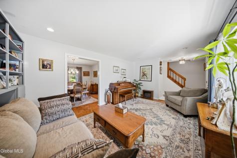 4008 Luigi Court Schenectady NY 12303