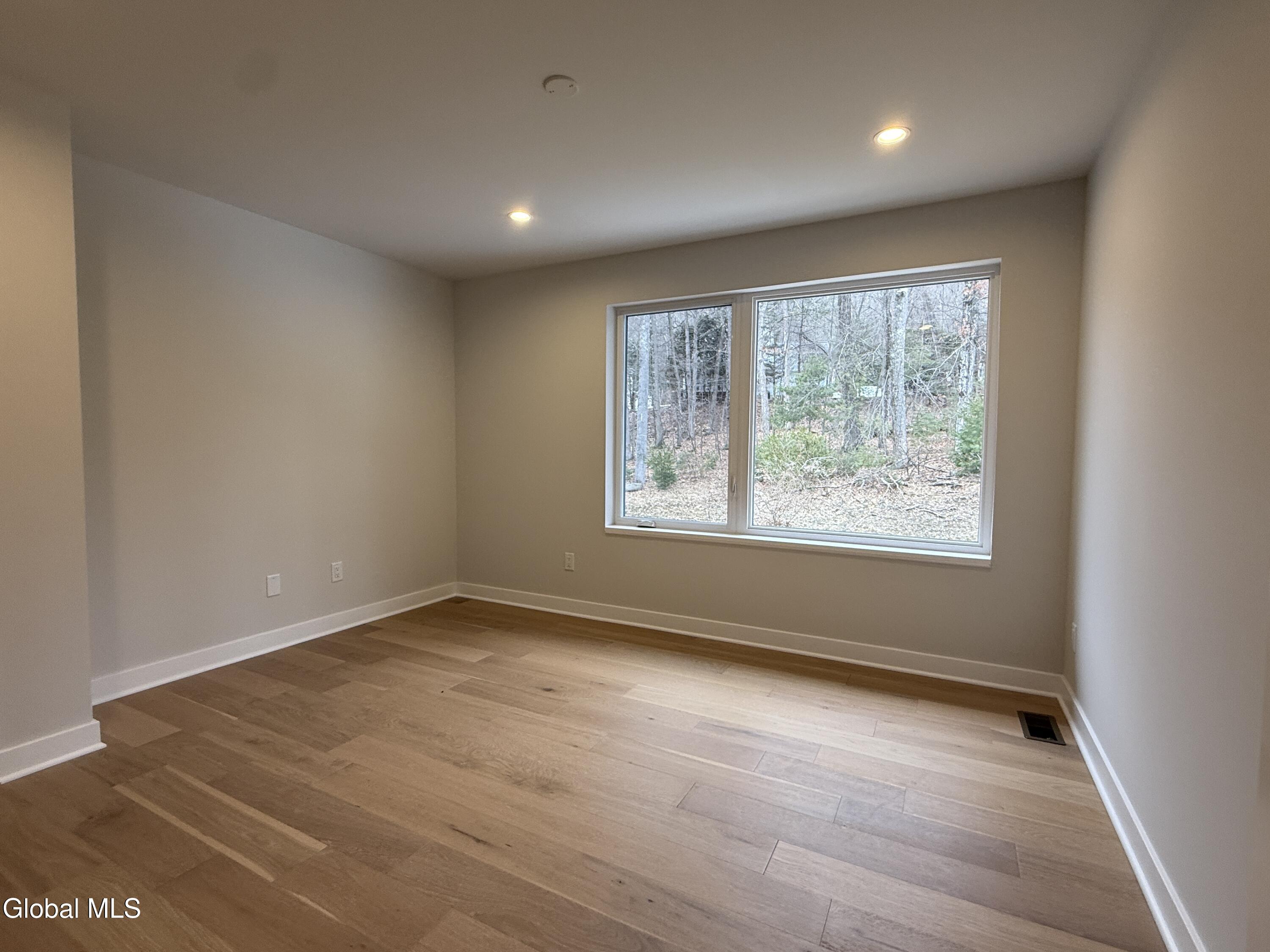 11 Footpath Way Lake George NY 12845