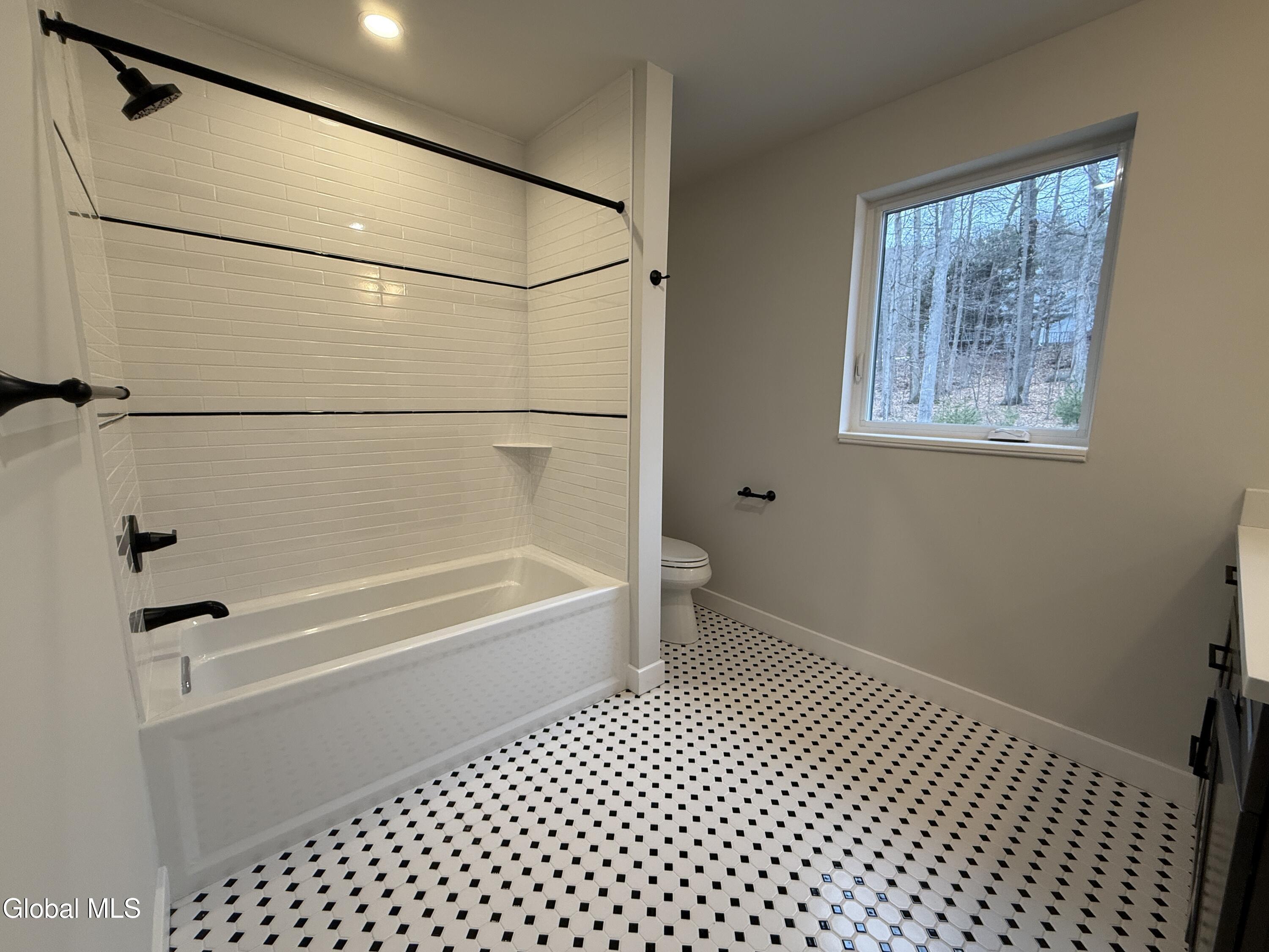 11 Footpath Way Lake George NY 12845