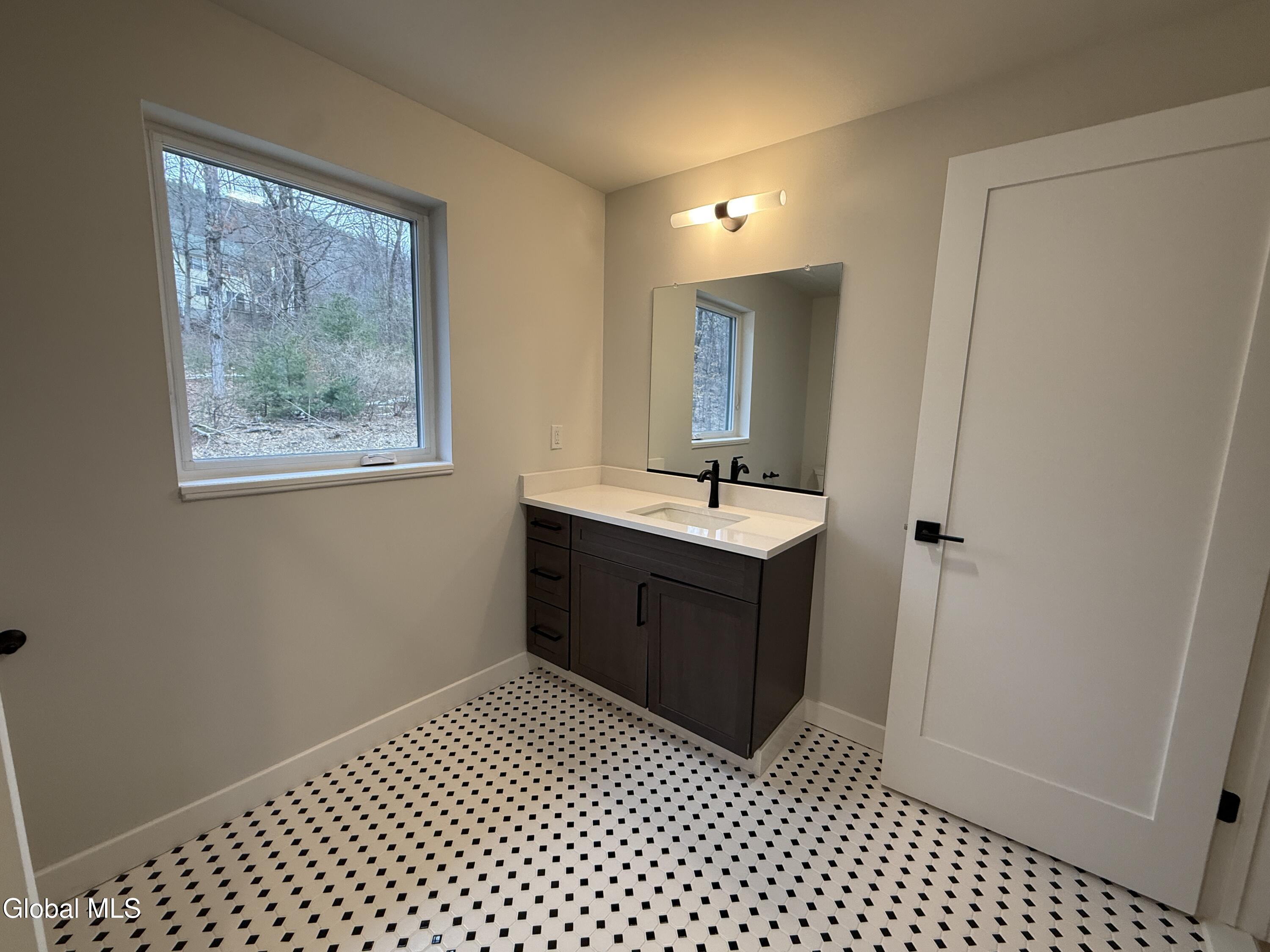 11 Footpath Way Lake George NY 12845