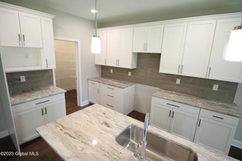 23 Wyatt's Way Clifton Park NY 12065