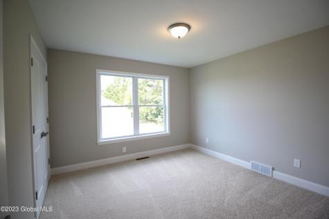 23 Wyatt's Way Clifton Park NY 12065