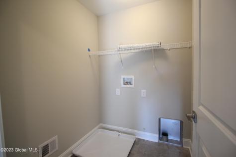 23 Wyatt's Way Clifton Park NY 12065