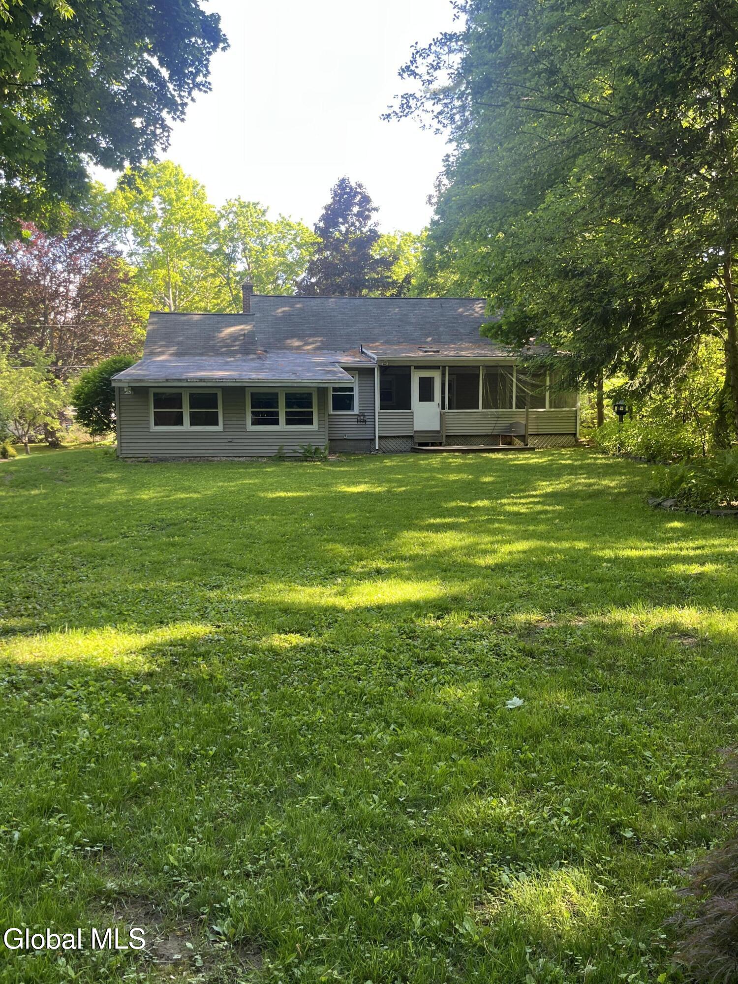 20 Van Vorst Drive Burnt Hills NY 12027