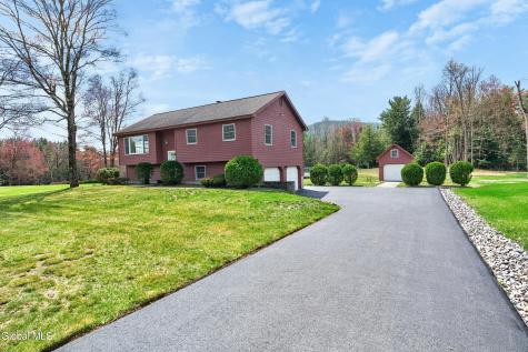 45 Laurel Lane Queensbury NY 12804